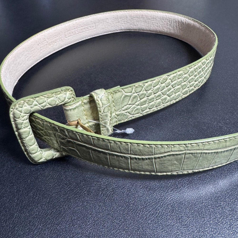 Perry Ellis Crocodile Embossed Belt Womens Medium Sage Green Leather Textured